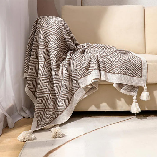 GEOMETRIC THROW KHAKI