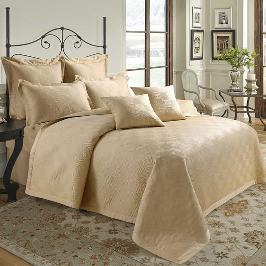 Eternity Bed Spread Set