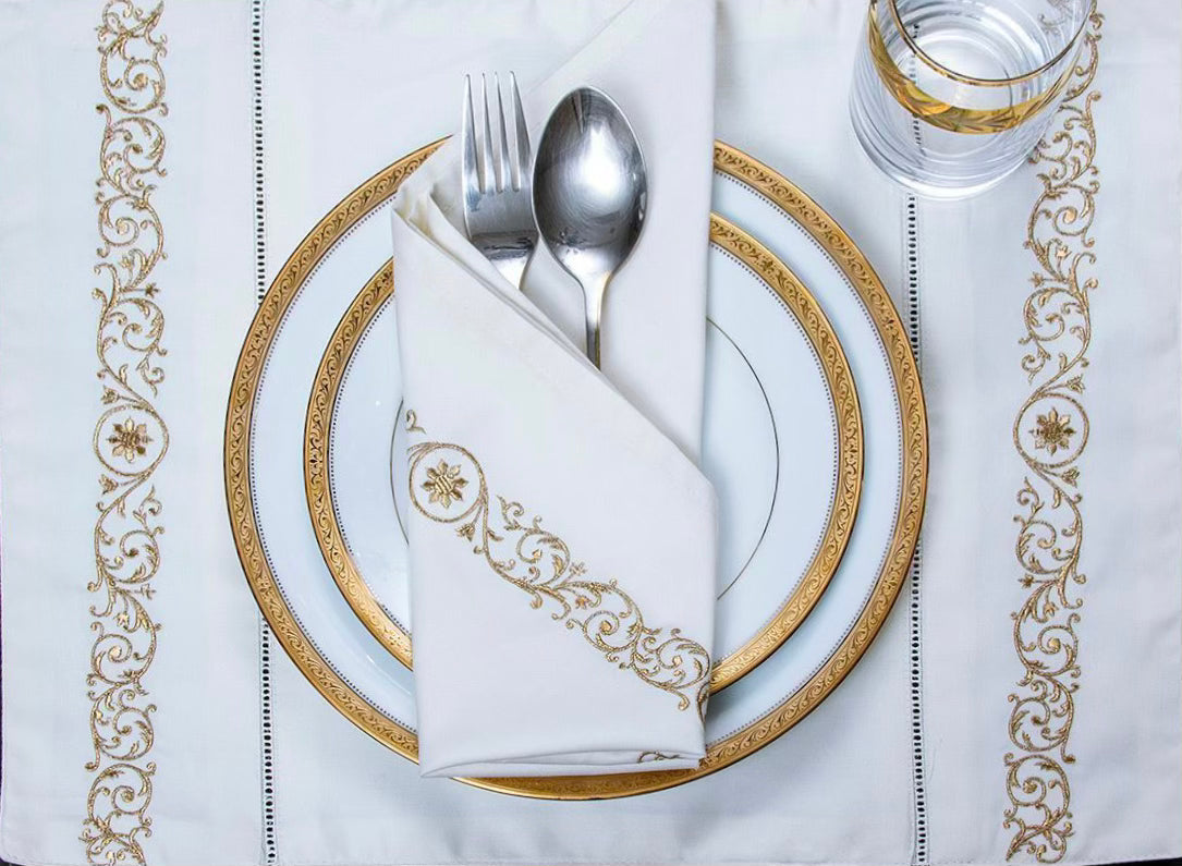 Golden Swirls White Full Set