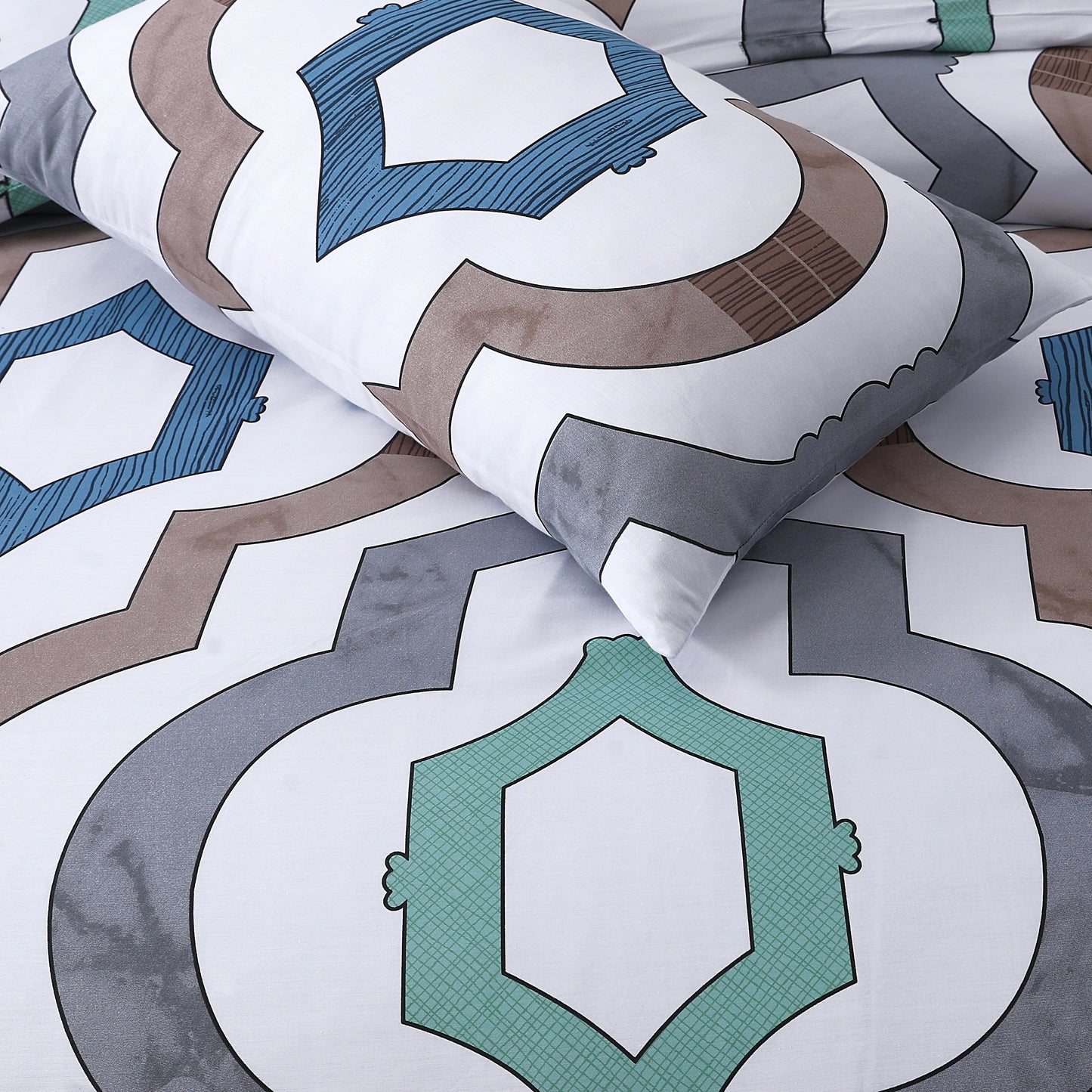 Orbitra Duvet Set
