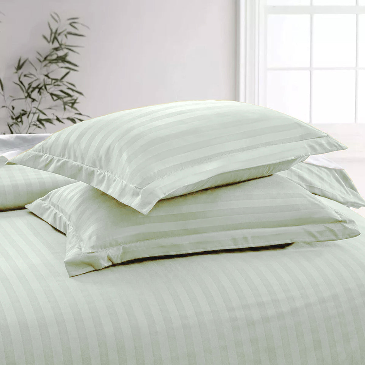 Pistachio Stripe Sateen Duvet Set