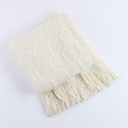 HEXA FRINGE THROW OFF WHITE