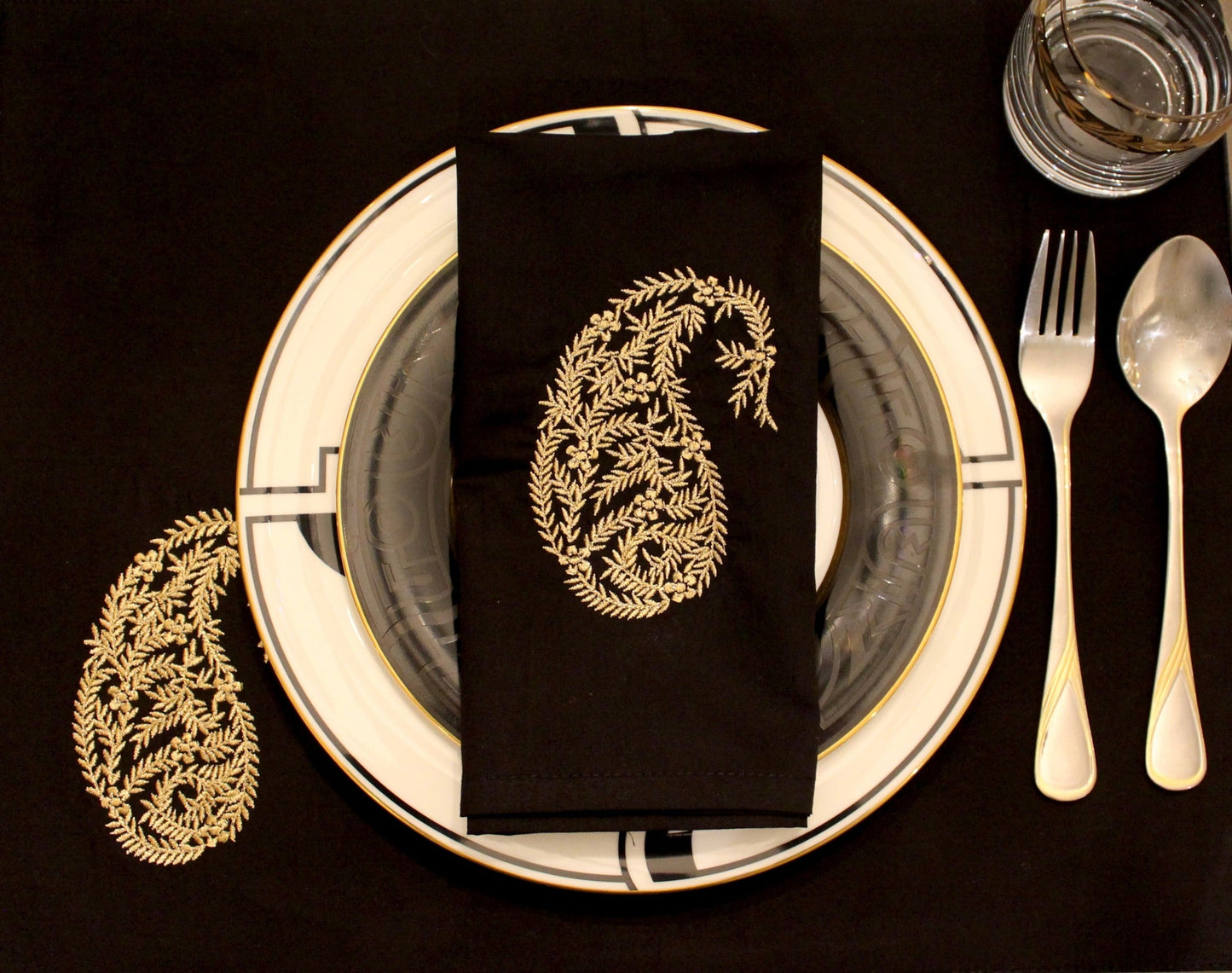 Botanical Paisley Black Full Set