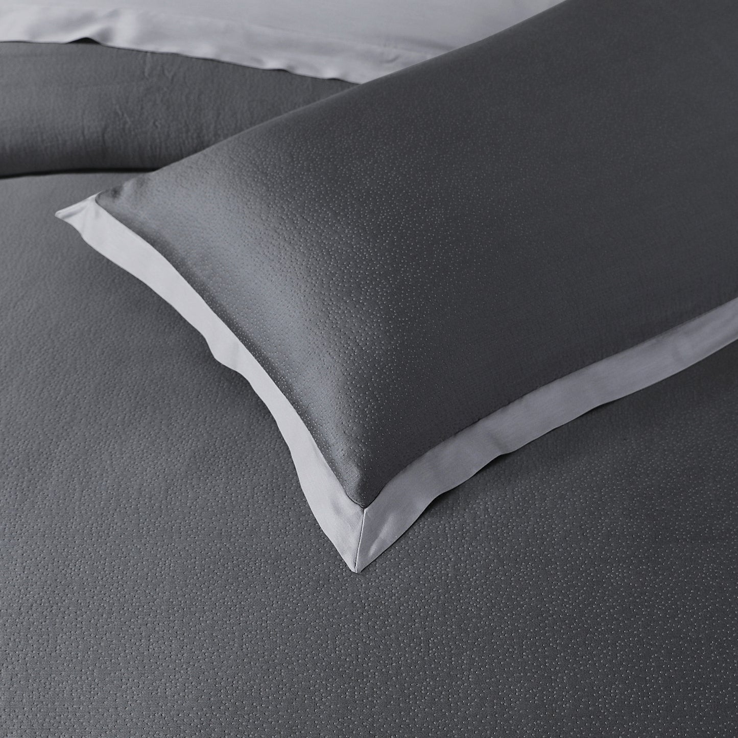 Obsidian Duvet Set