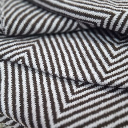 CHEVORA THROW BROWN