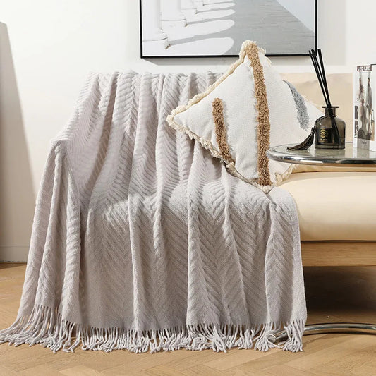 SCANDINAVIAN THROW GREY