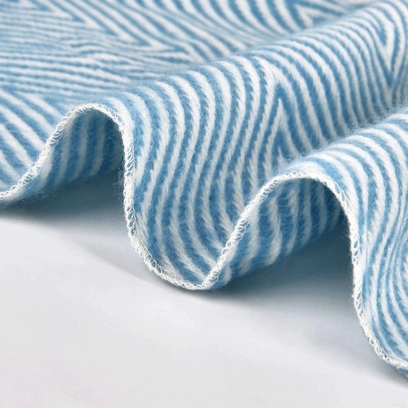 CHEVORA THROW BLUE