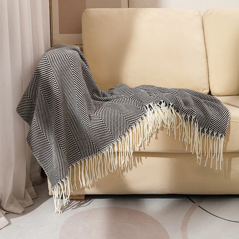 CHEVORA THROW BROWN