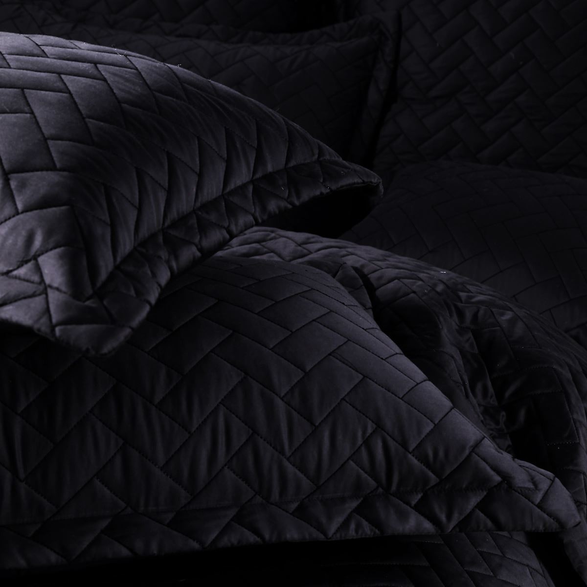 Black Down Bed Spread Set