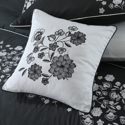 Ebony Bloom Duvet Set
