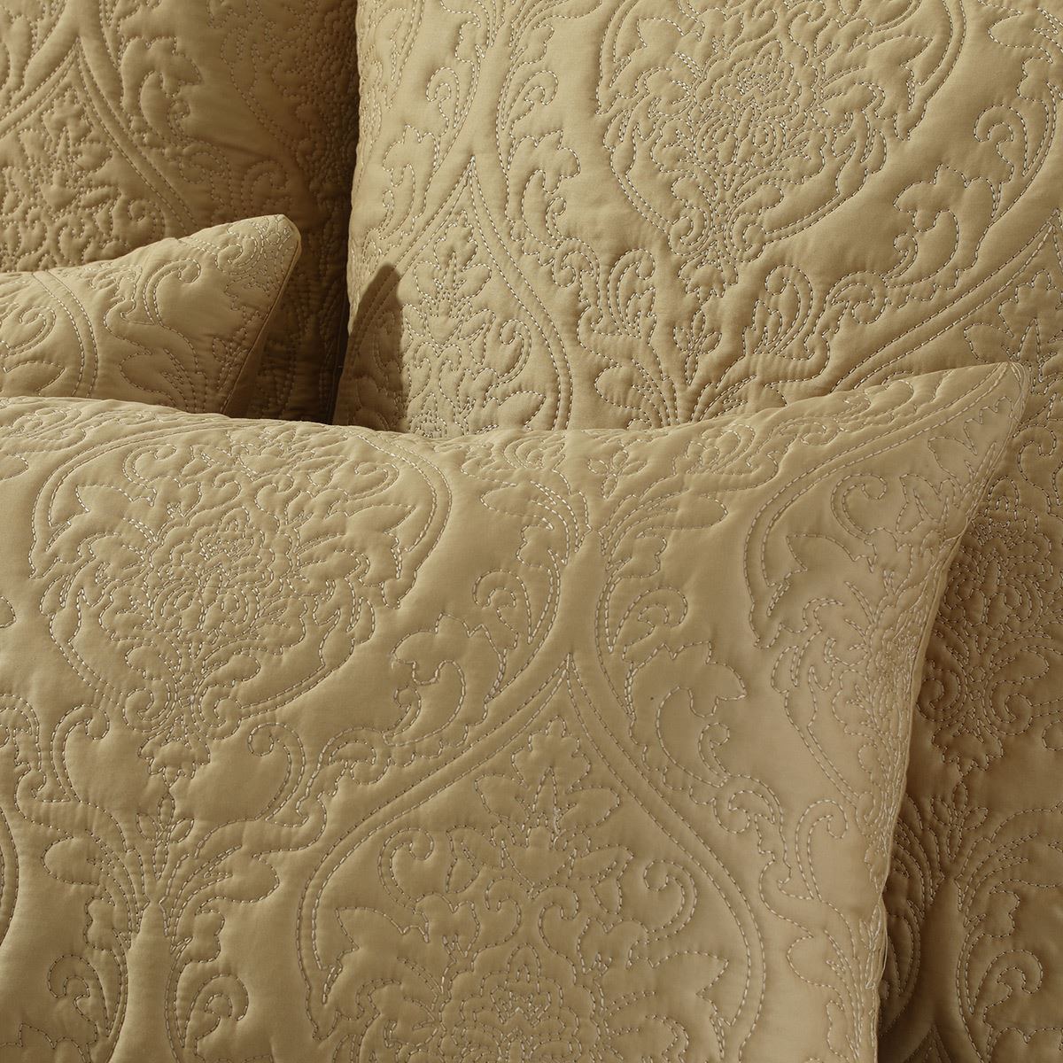 Majestic Bed Spread Set