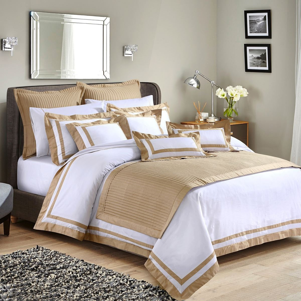 White Gold Duvet Set