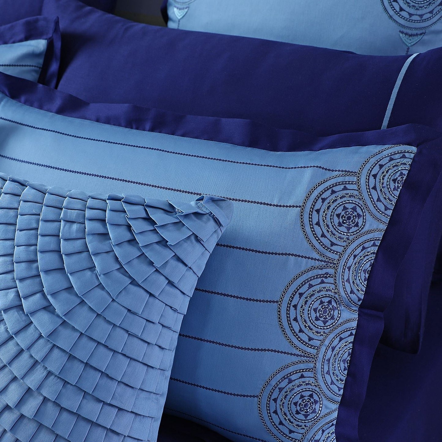 Pinwheel Duvet Set