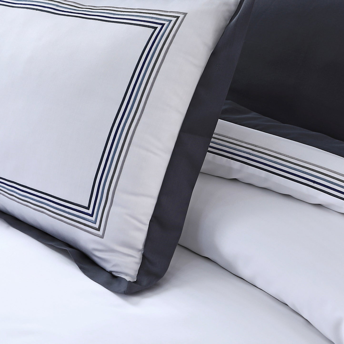 Spectrum Duvet Set